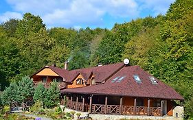 Зелена Садиба